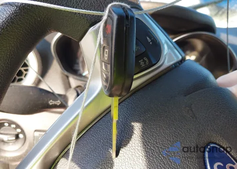 2018 Ford Fiesta Se z USA, uszkodzony, nr VIN 3FADP4BJ8JM144135